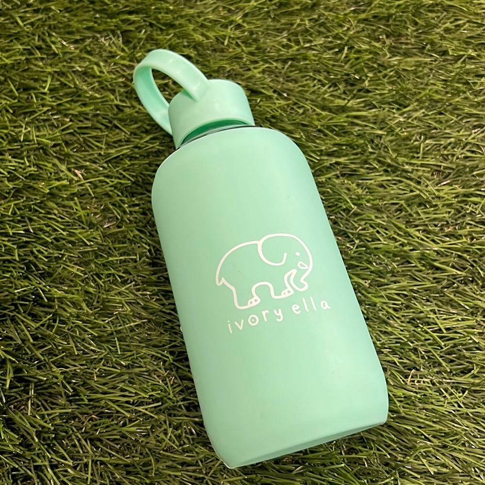 Ivory Ella Mint Green Water Bottle